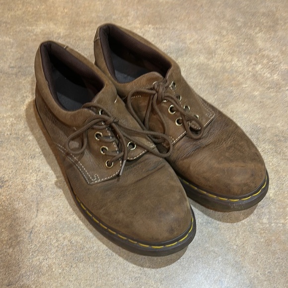 Men’s Vintage Dr. Martin shoes size 13